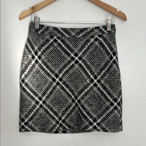 Ricki’s, Women’s Stylish Black and White Plaid Skirt